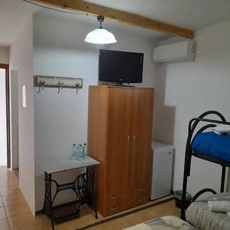 Guest House Parabita Ngoại thất bức ảnh