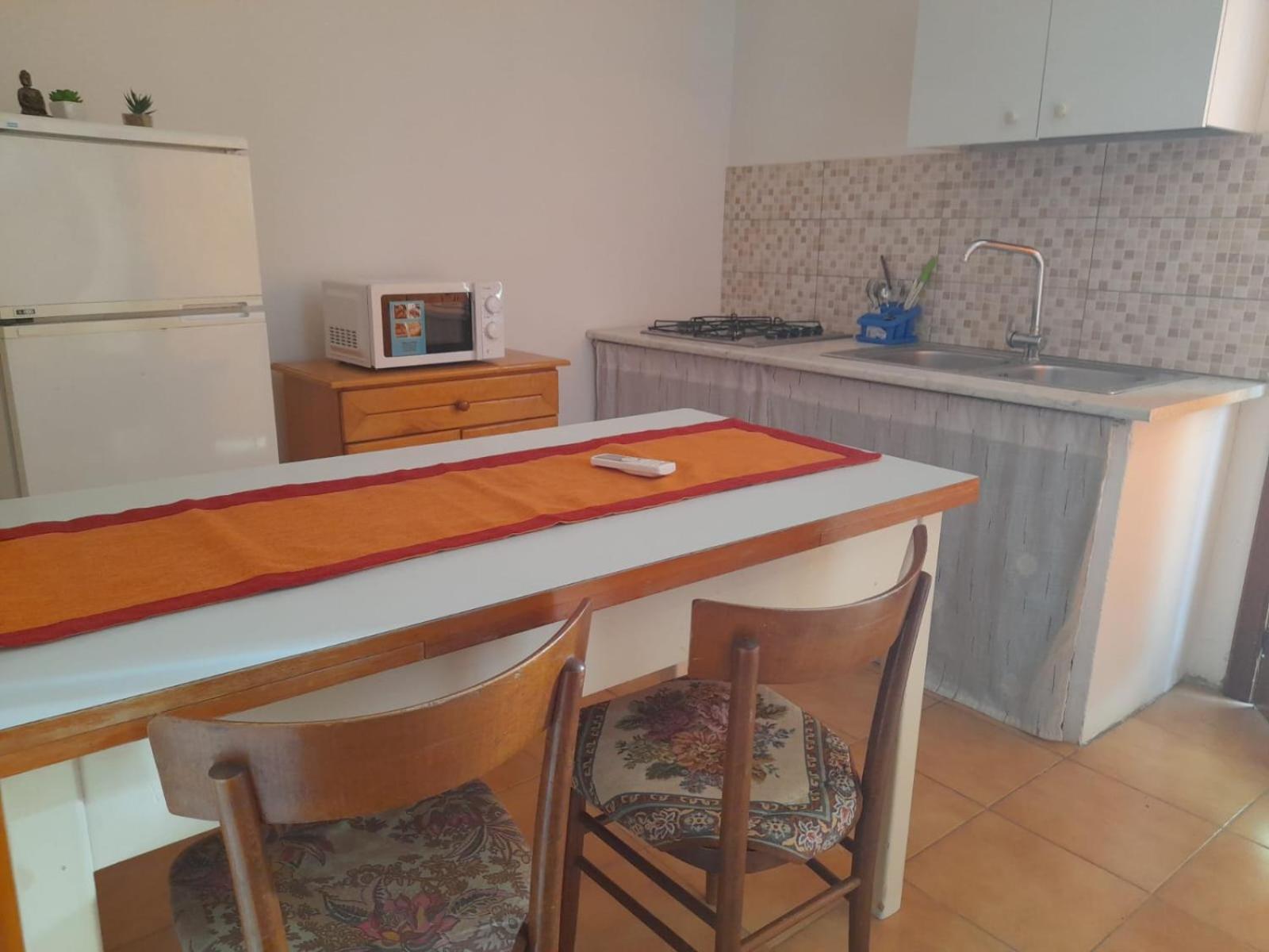 Guest House Parabita Ngoại thất bức ảnh